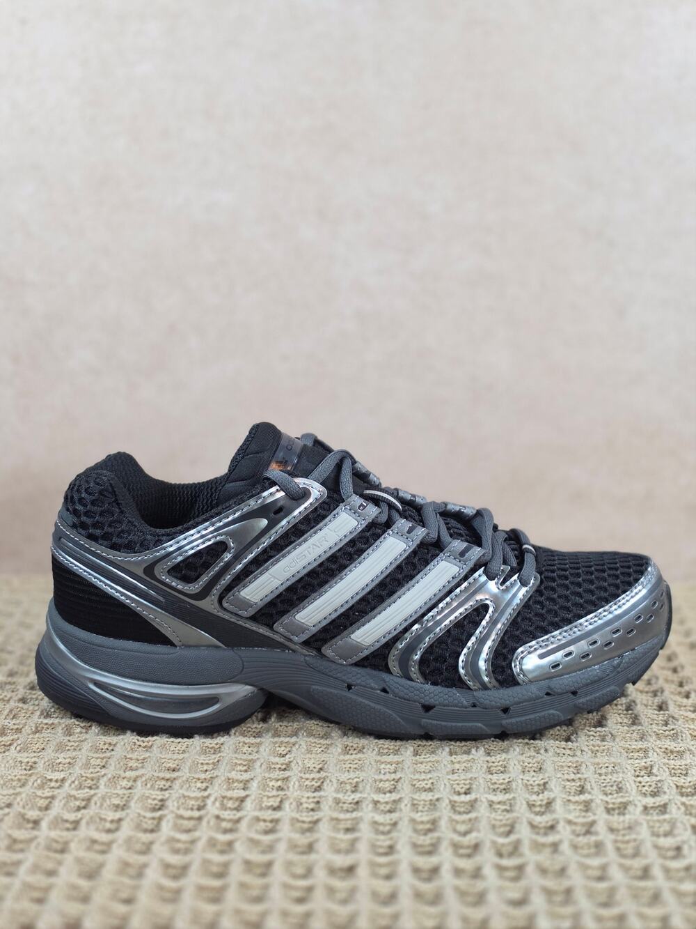 Adidas Adistar Control 5 W Women’s 8.5 Black Grey Silver – Brand New
